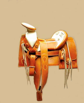 TRADITIONAL CHARRO LEATHER SADDLE STITCHED BY HAND Tradicional Montura Charra de Cuero Cosida a Mano
