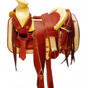 FINE CHARRA LEATHER SADDLE WITH CHROME TANNING Fina Montura Charra de Cuero con Curtido al Cromo