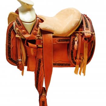 FINE PYROGRAPHY CHARRO LEATHER SADDLE WITH ORTHOPEDIC SEAT Fina Montura Charra de Cuero con Asiento 

Ortopedico