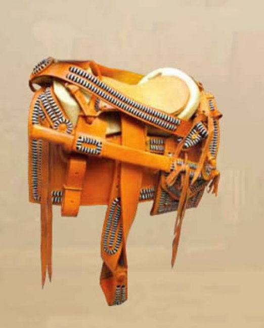 TRADITIONAL CHARRO LEATHER SADDLE WITH MACHETE Tradicional Montura Charra de Cuero con Machete